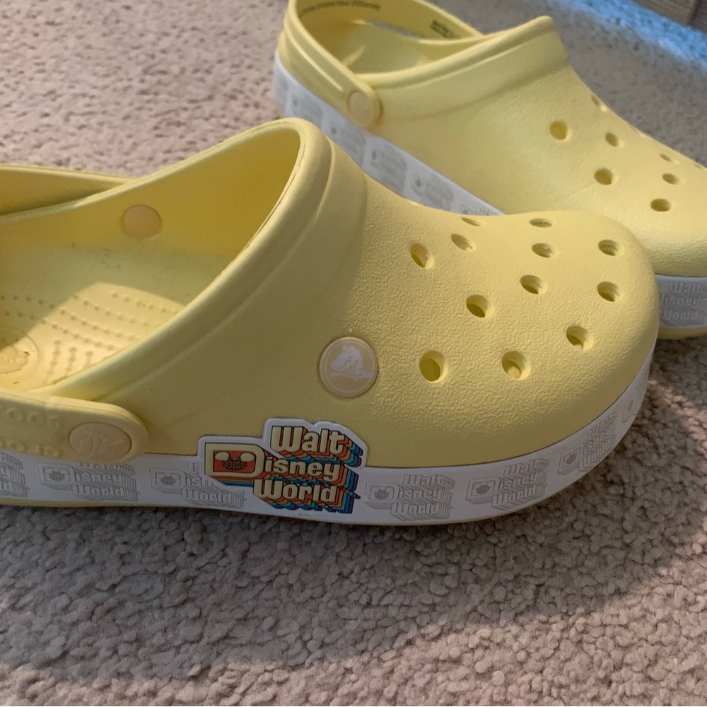 Walt Disney Crocs